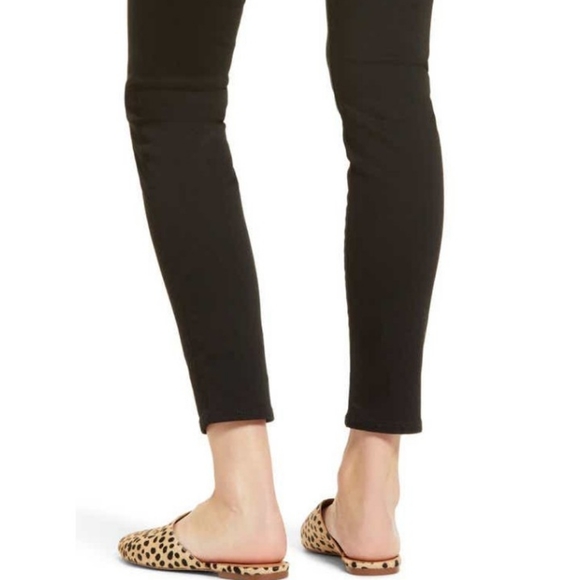 Madewell Mid-Rise Skinny Jeans with Magic Pockets - Picture 3 of 7